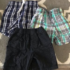 Lot of 4 pair baby boys shorts- size 24 months